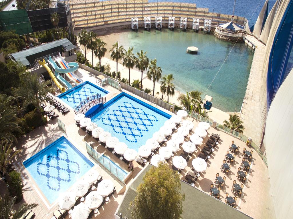 Adin Beach Hotel Bayanlar Plajı