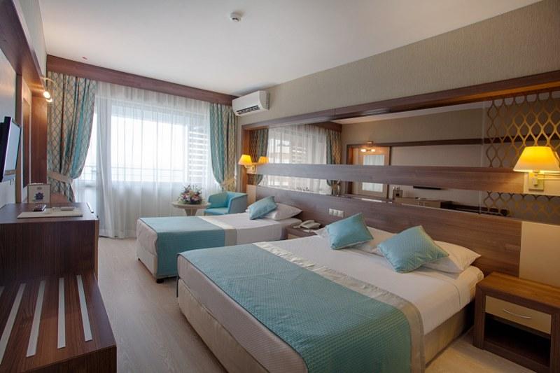 Adin Beach Hotel Yatak Odası Görünümü