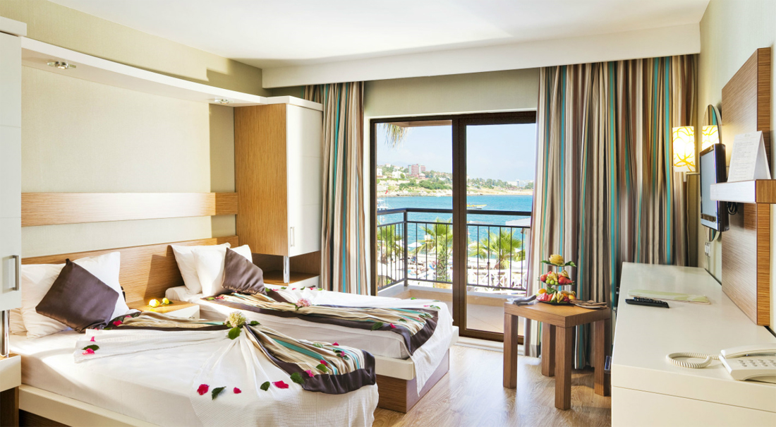 Alaiye Adin Beach Hotel Oda Balkon Manzarası