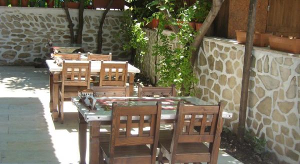 Bastoncu Konak Hotel Bahçe
