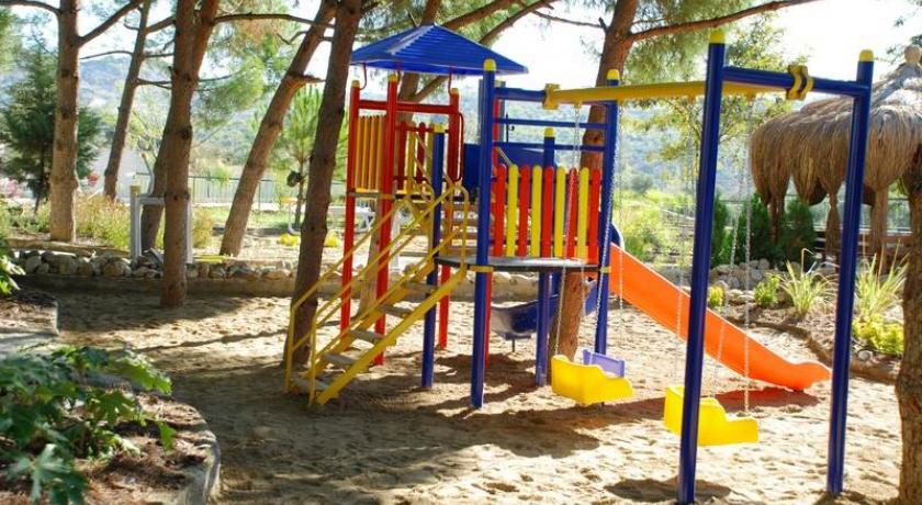 Hedef Dağ Termal Otel Çocuk Oyun Parkı