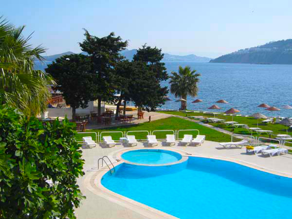 Lussoro Bodrum Hotel Havuz Deniz