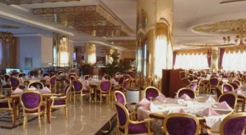 Sanitas Termal Hotel Kapalı Restaurant