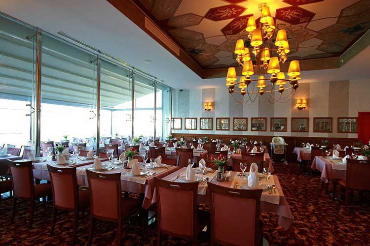 Sky Tower Hotel Kapalı Restaurant
