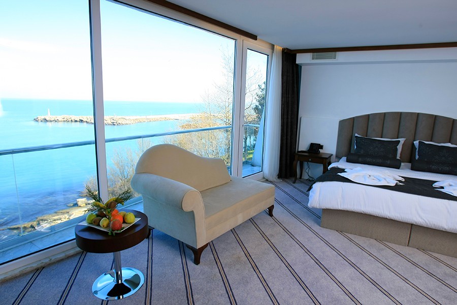 Sky Tower Hotel Oda Manzarası