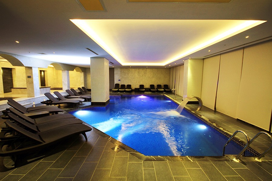 Sky Tower Hotel Spa Havuzu