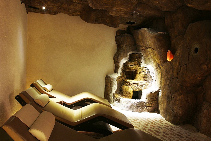 Sky Tower Hotel Tuz Odası